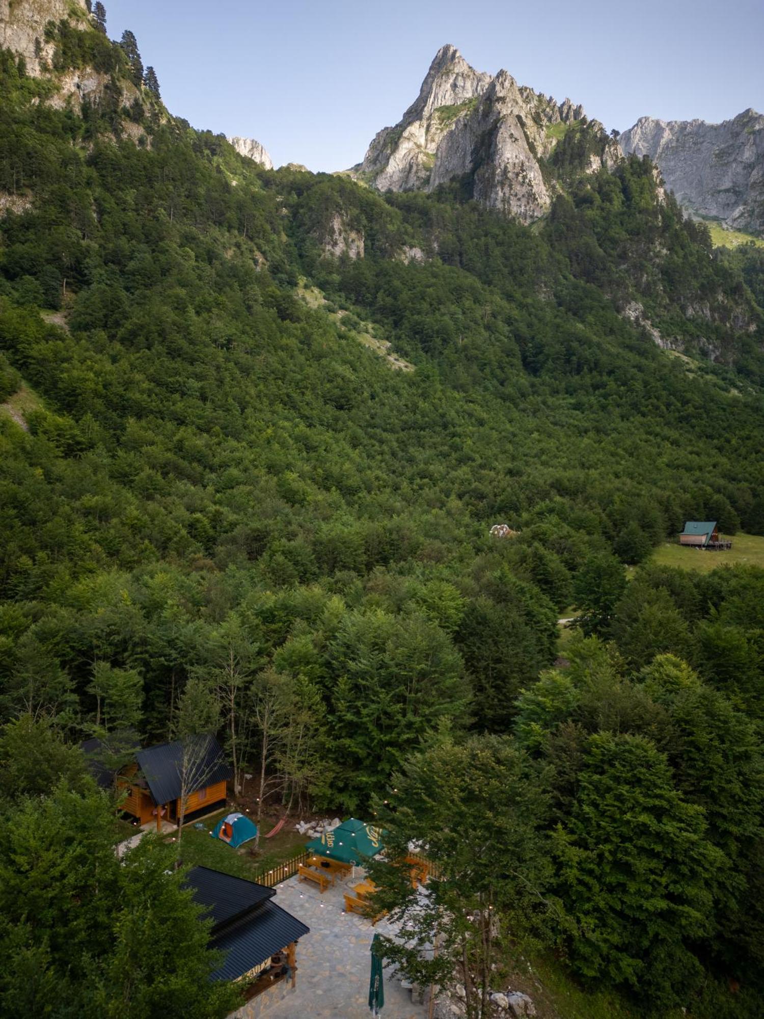 Villa Wildbeauty Grebaje Vuthaj Exterior foto